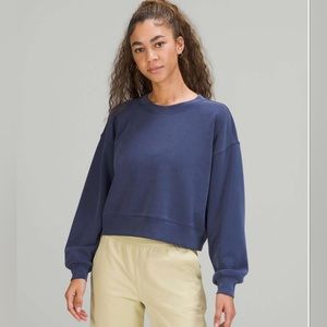 Lululemon sweatshirt